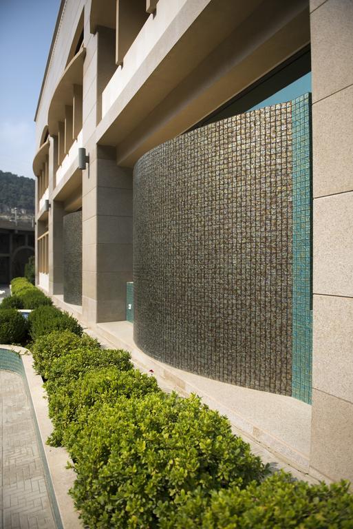 Liqaa Hotel Beirut Exteriör bild