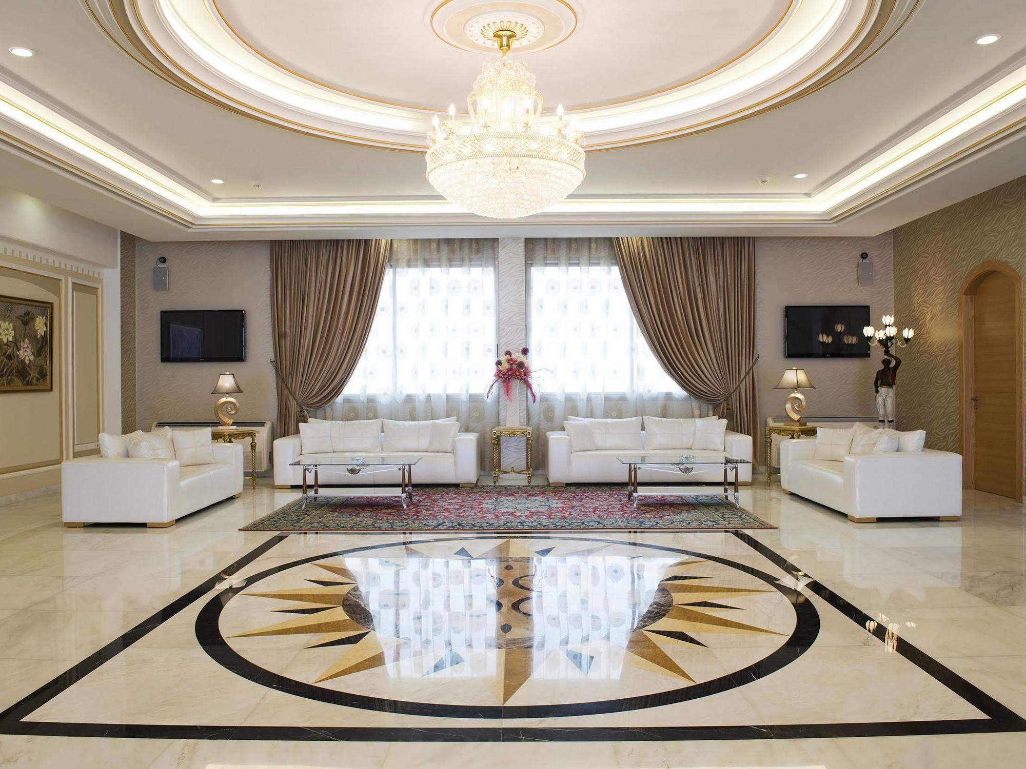 Liqaa Hotel Beirut Exteriör bild